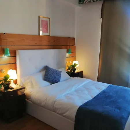 Guest house Grand Sasimi House *