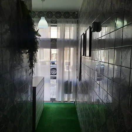 Grand Sasimi House *
