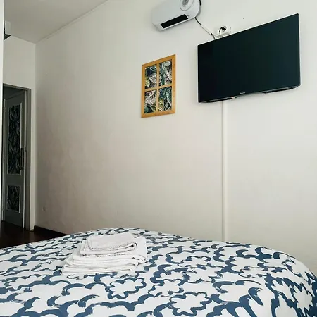 Guest house Grand Sasimi House